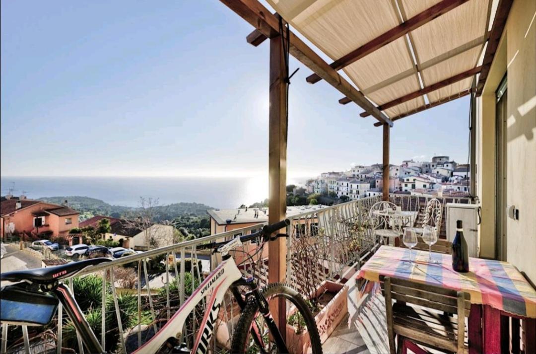 Il Balcone Su Montecristo, Bike Friendly - Goelba Apartman Capoliveri Kültér fotó